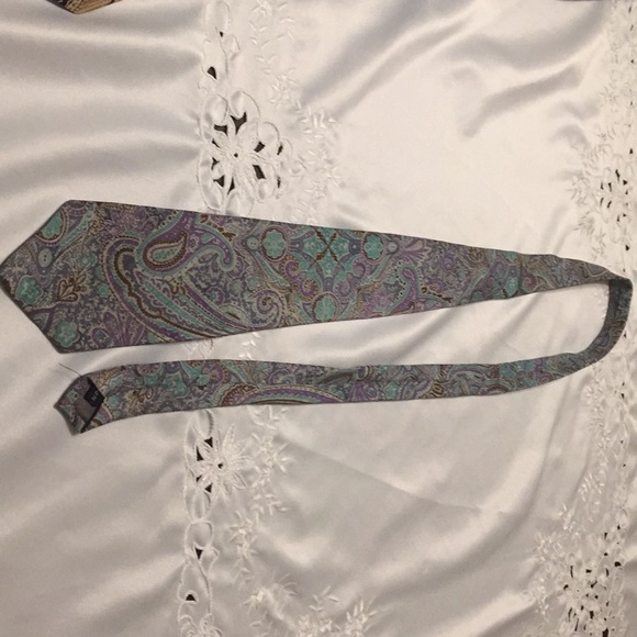 Pail Stuart tie - Picture 2 of 3